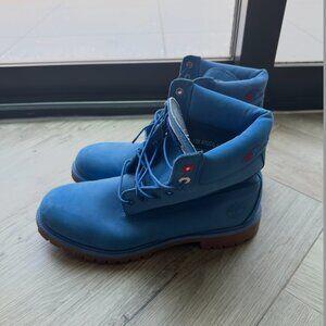 Men's Size 11 Champion x Timberland Boots